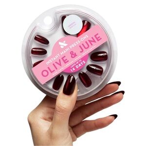 Olive & June Red Instant Mani Press-On Nails